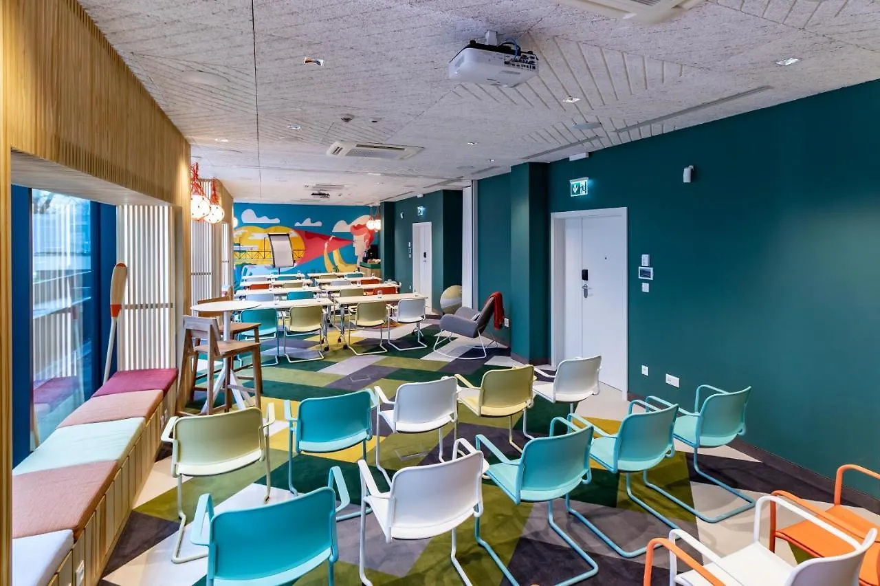 Ibis Styles Warszawa Centrum Hotel Varsovia